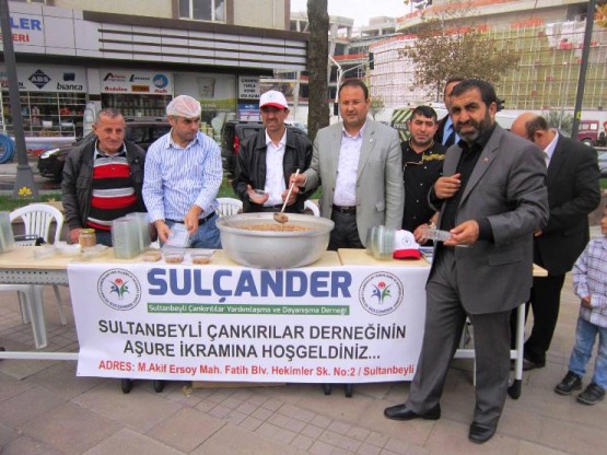 Sultanbeyli Çankırılılar Derneği Aşure Dağıtımı 2014
