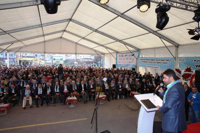 Ümraniye Belediyesi Tarafından Organize Edilen 5. Geleneksel Hamsi ve Kültür Festivali’nde Tonlarca Hamsi Dağıtıldı