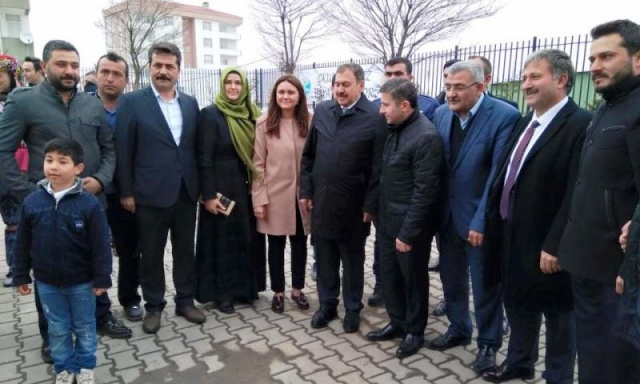 Veysel Eroğlu, Ataşehir Fidan Dağıtım ve Referandum Etkinliği 2017