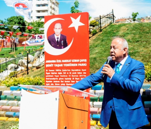 Yaşar Yeniören'in İsmi Maltepe'de Parkda Yaşayacak