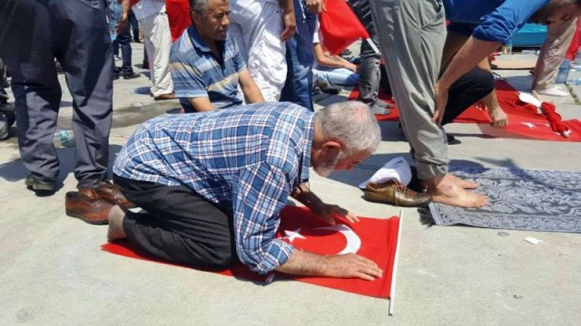 Yenikapı Demokrasi ve Şehitler Mitingi fotoları 2016