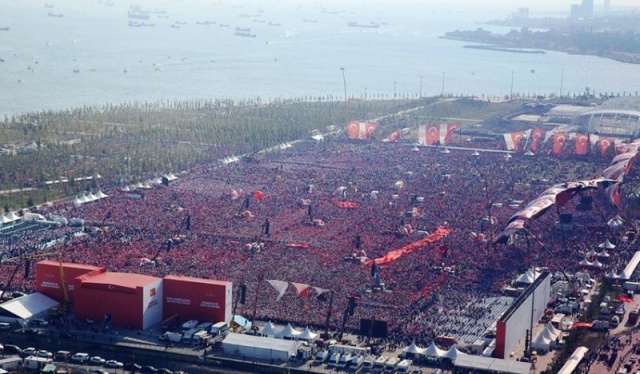 Yenikapı Demokrasi ve Şehitler Mitingi fotoları 2016