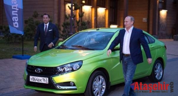 Lada Vesta’nın test sürüşünü Putin yaptı