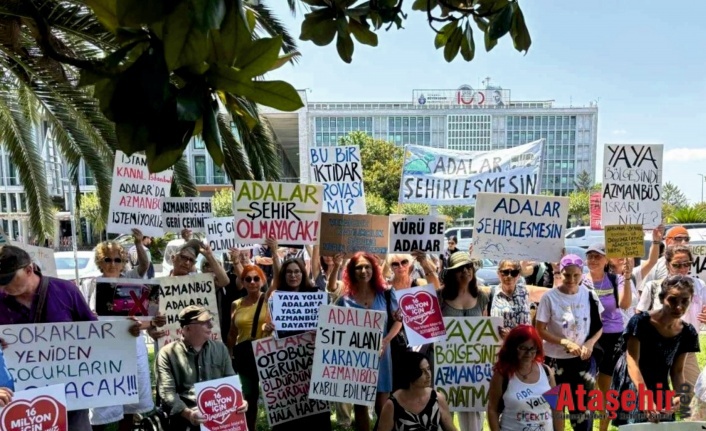 Adalar sakinlerinden İBB önünde eylem yaptı