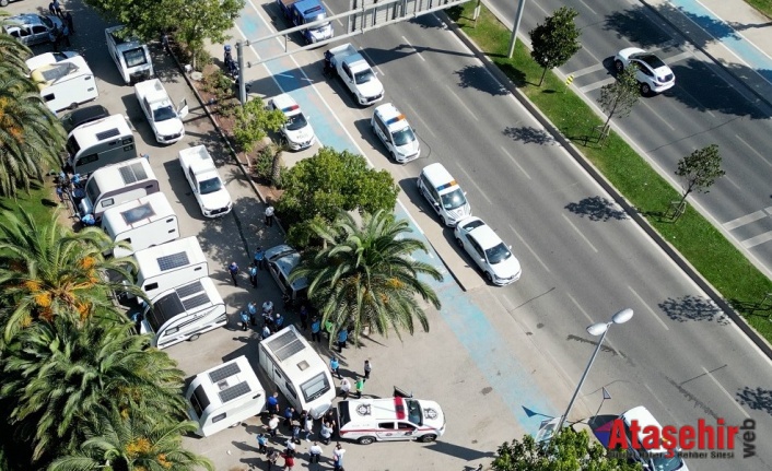 Maltepe sahilinde park halindeki karavanlar kaldırıldı