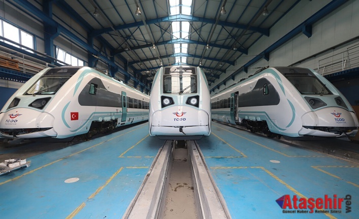 Milli Elektrikli 3 Tren  Adapazarı ile Gebze arasında hizmet veriyor.  