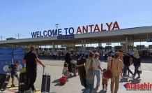 Antalya'ya uçan misafir sayısı giderek artıyor.