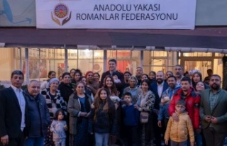 Onursal Adıgüzel, Anadolu Yakası Romanlar Federasyonu'nu...