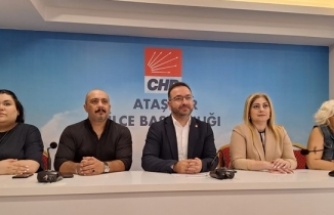 CHP,  Cumhuriyet Halk Partisi Ataşehir İlçe Başkanlığı,  eğitim sistemi ile ilgili basın açıklaması yaptı