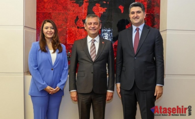 Onursal Adıgüzel, CHP Lideri Özgür Özel’i Ziyaret Etti